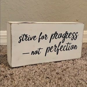 ‘Progress not Perfection’ wall decor